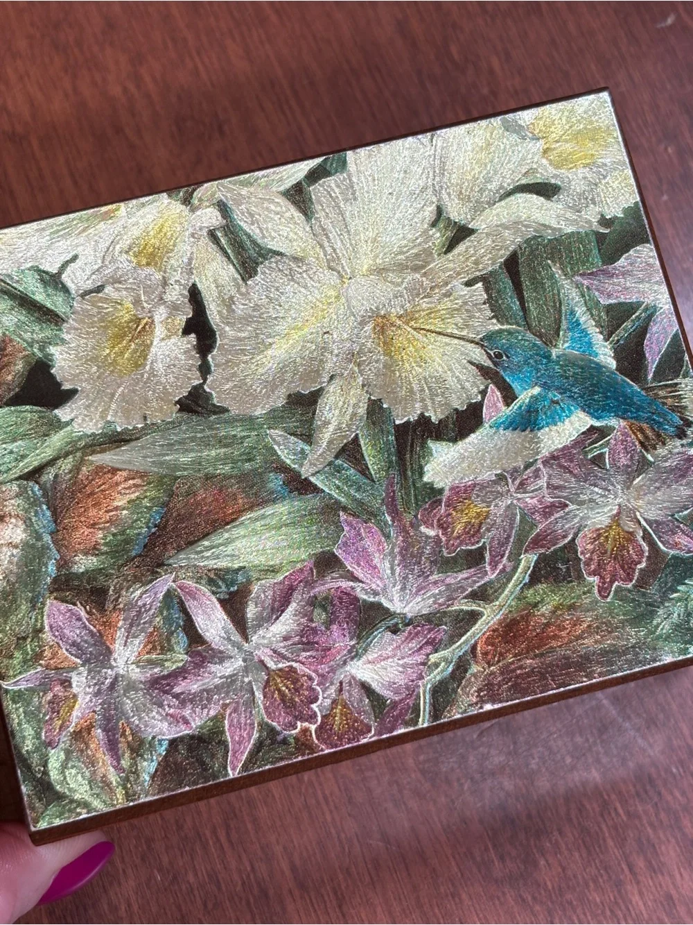 Cedar box with beautiful hummingbird Floral metallic top